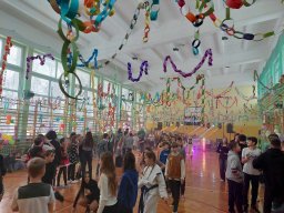 b_1024_768_0_00_images_2023_2024_WYDARZENIA_Choinka_419884962_840370344557582_6203392657413848573_n